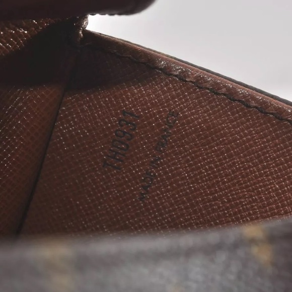 AUTH Louis Vuitton Monogram Saint Cloud Monogram GM Shoulder Crossbody Bag - Picture 6 of 6